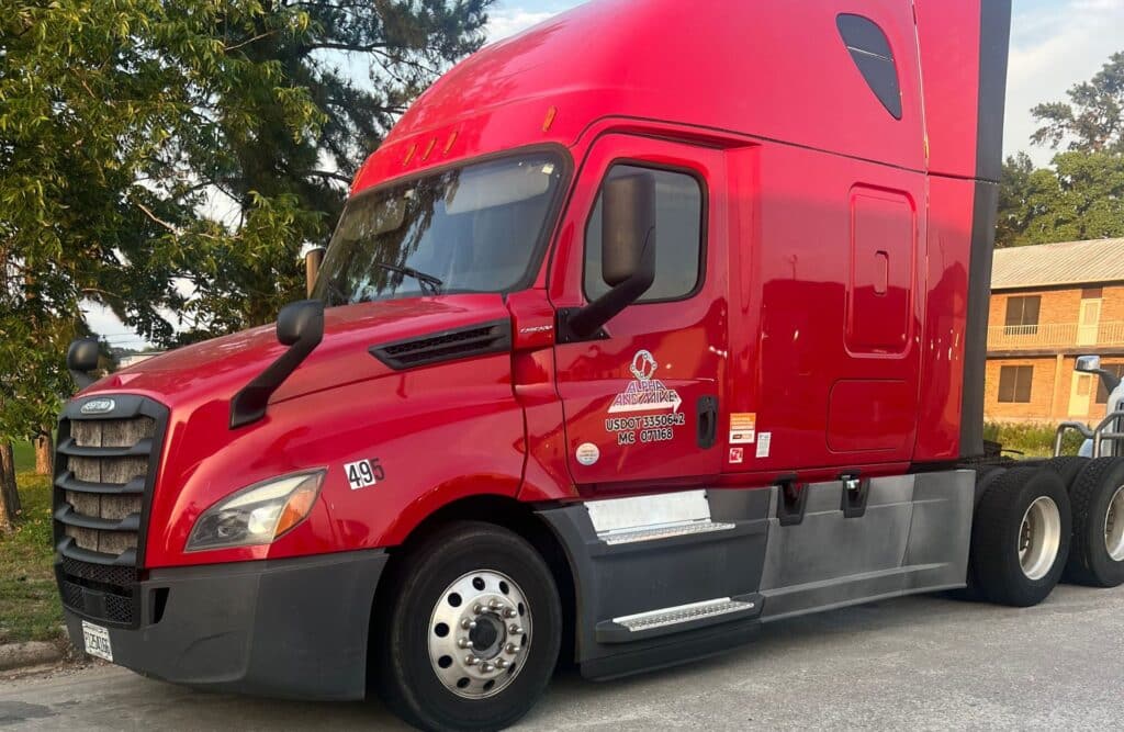 2018 Freightliner Cascadia ЗАК Stolen from Spring, Texas