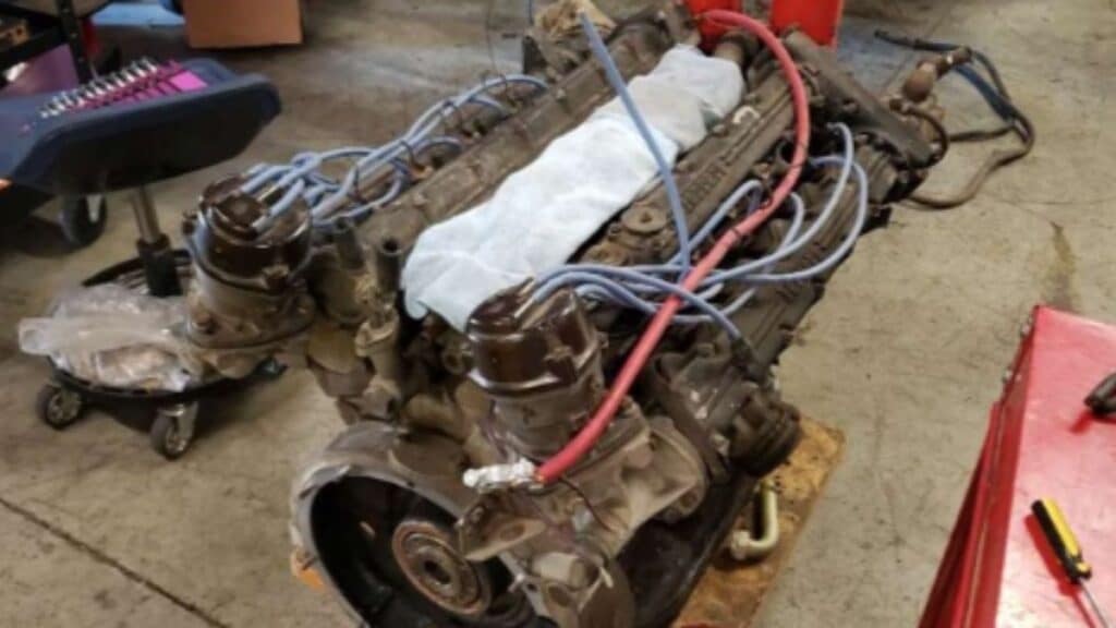 Photograph of the missing original 1971 Ferrari 365 GTB/4 Daytona Competizione V12 engine after being removed from the vehicle in Arizona.